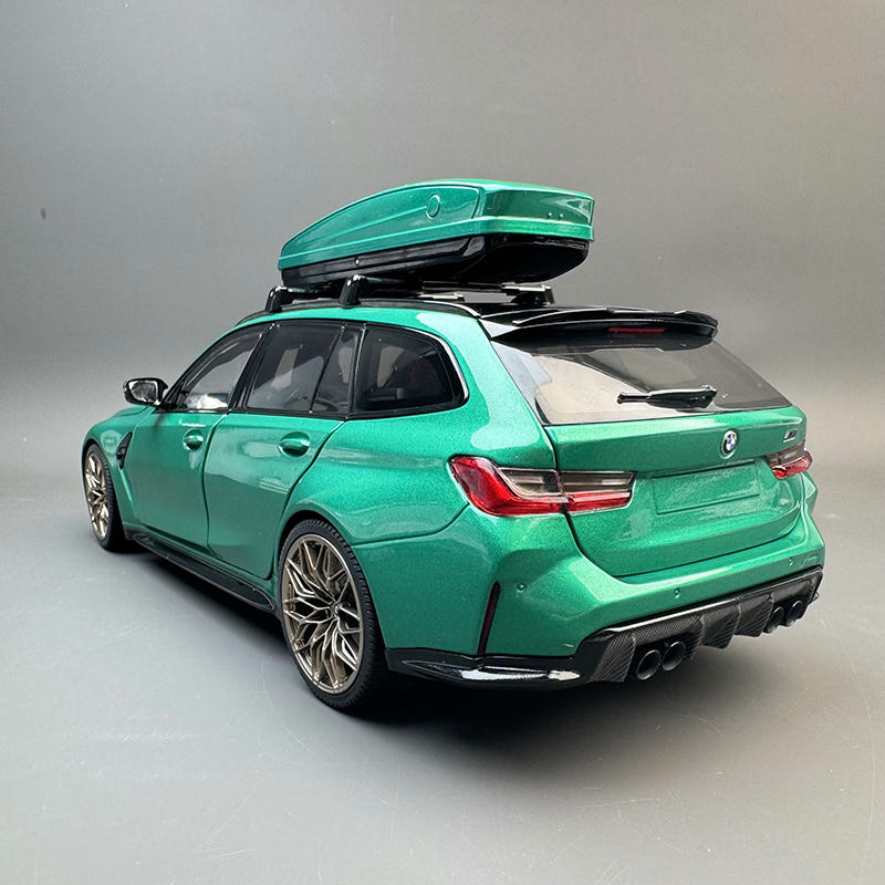 Minichamps BMW M3 Touring 2024 1:18 Diecast Model Car