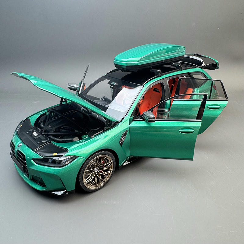 Minichamps BMW M3 Touring 2024 1:18 Diecast Model Car