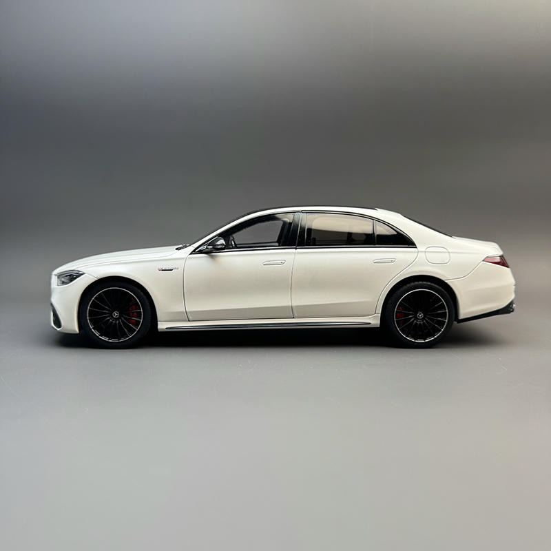 NZG 1:18 Mercedes-Benz AMG S 63 Diecast Model