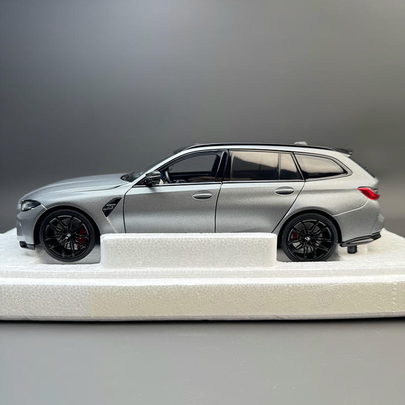 Minichamps BMW M3 Touring 2024 1:18 Diecast Model Car