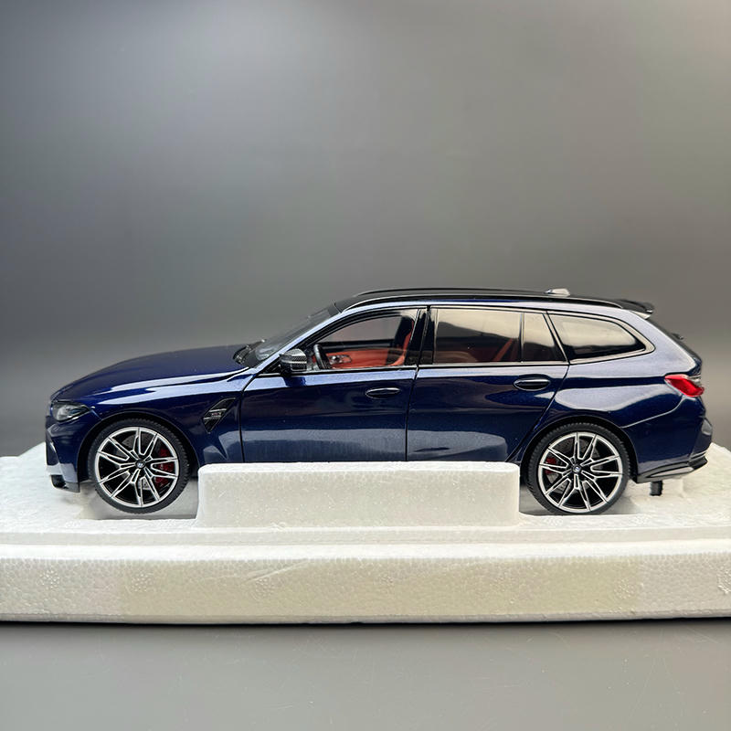 Minichamps BMW M3 Touring 2024 1:18 Diecast Model Car