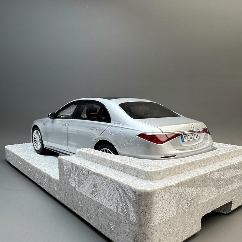 NZG 1:18 Mercedes-Benz AMG S 63 Diecast Model