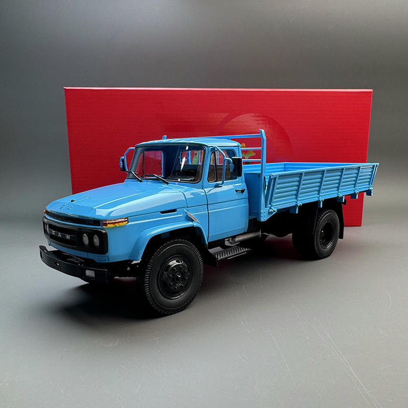 Century Dragon 1:24 Jiefang CA142 Diecast Truck Model