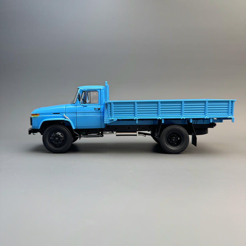 Century Dragon 1:24 Jiefang CA142 Diecast Truck Model