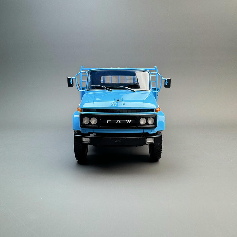 Century Dragon 1:24 Jiefang CA142 Diecast Truck Model