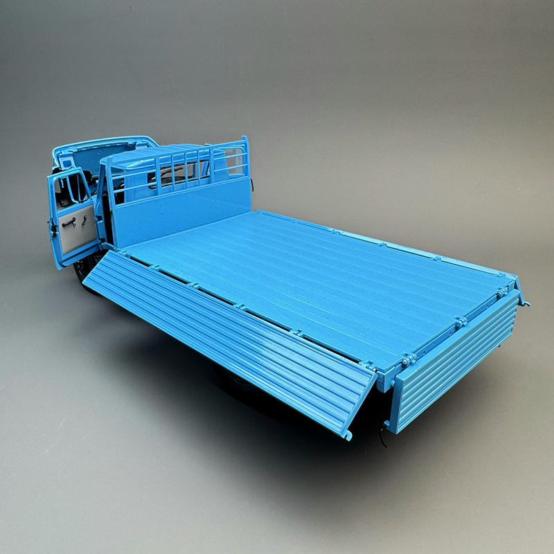 Century Dragon 1:24 Jiefang CA142 Diecast Truck Model