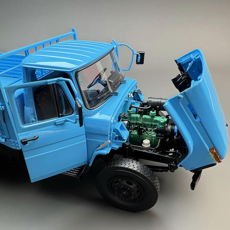 Century Dragon 1:24 Jiefang CA142 Diecast Truck Model