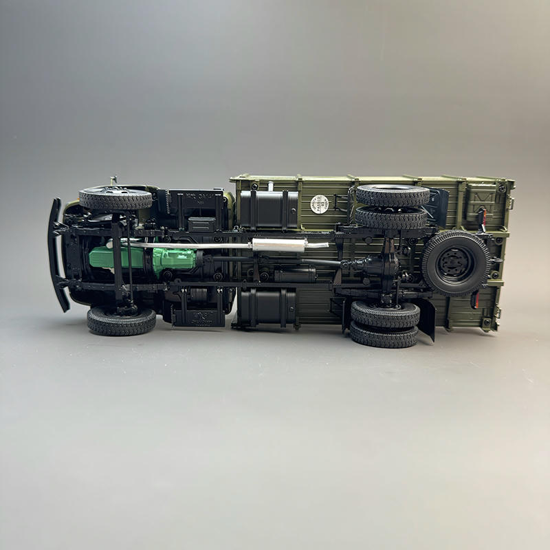 Century Dragon 1:24 Jiefang CA141 Diecast Truck Model