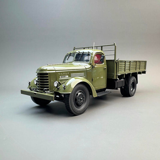 Century Dragon 1:24 Jiefang CA15 Diecast Truck Model