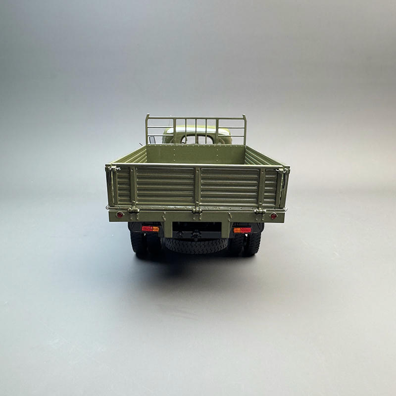Century Dragon 1:24 Jiefang CA15 Diecast Truck Model