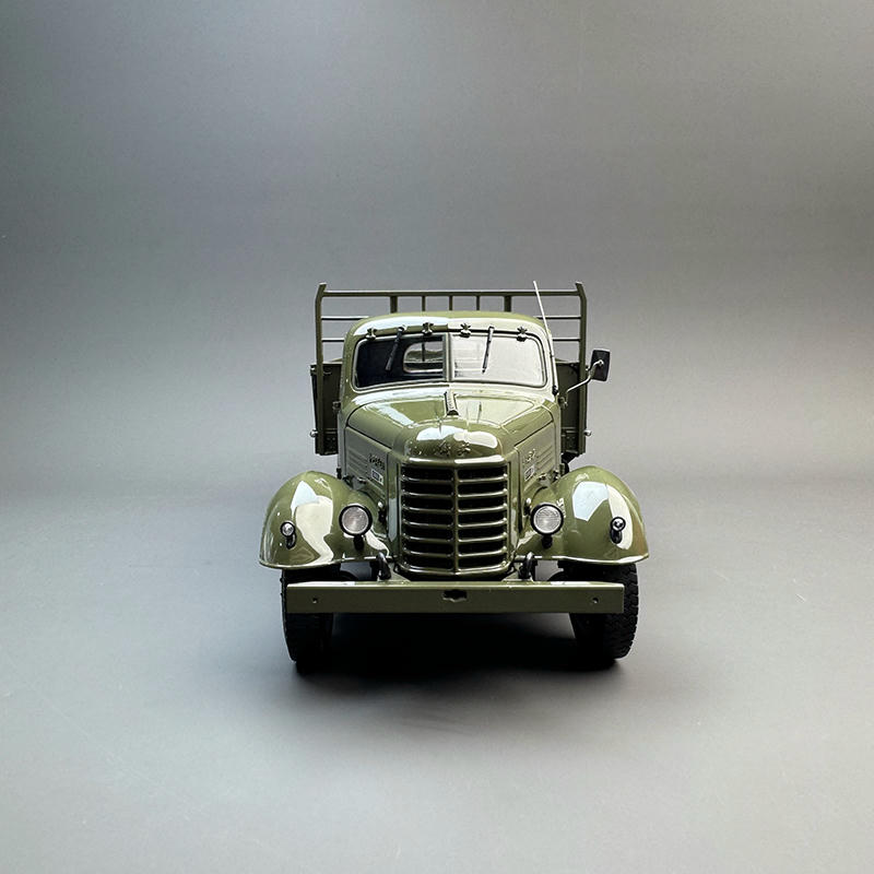 Century Dragon 1:24 Jiefang CA15 Diecast Truck Model