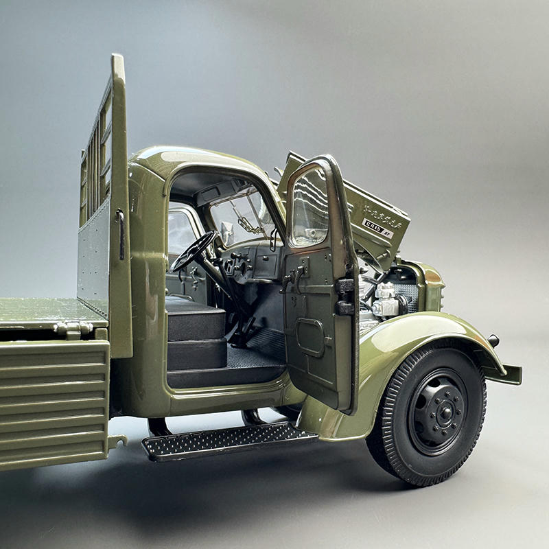 Century Dragon 1:24 Jiefang CA15 Diecast Truck Model
