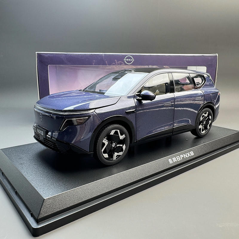 1:18 Nissan NX8 Diecast Model