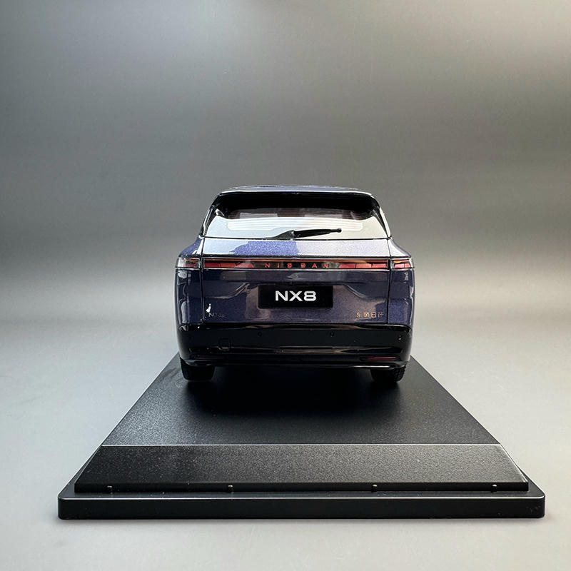 1:18 Nissan NX8 Diecast Model