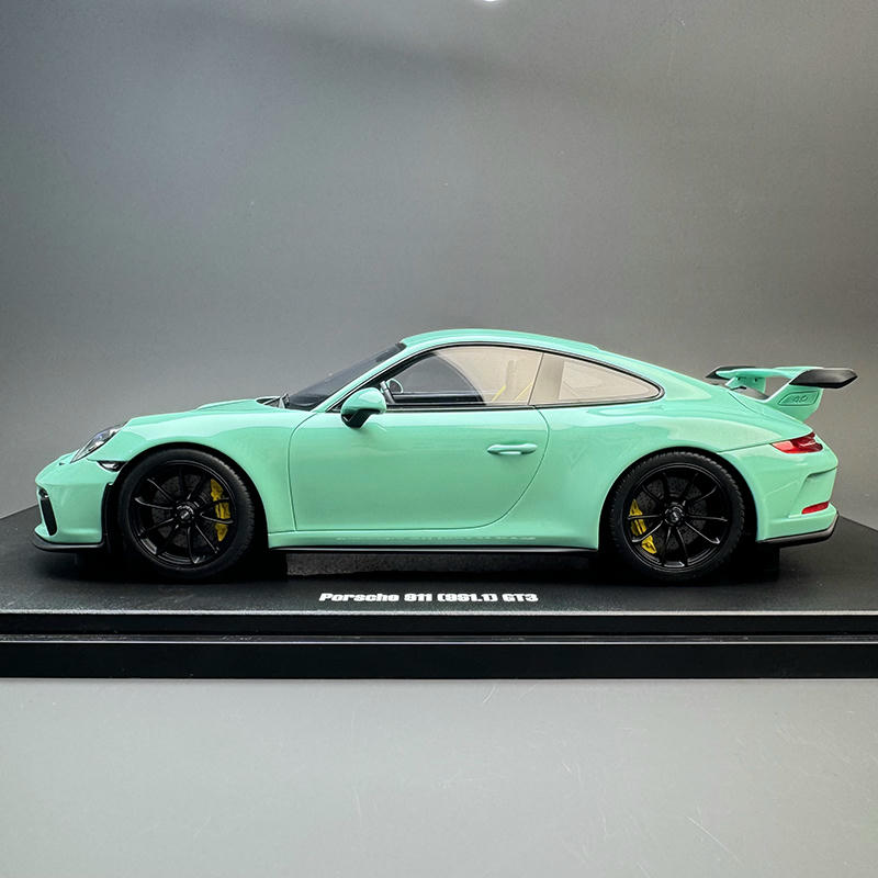 GT Spirit 1:18 Porsche 911 (991.2) GT3 Resin Model – GT550