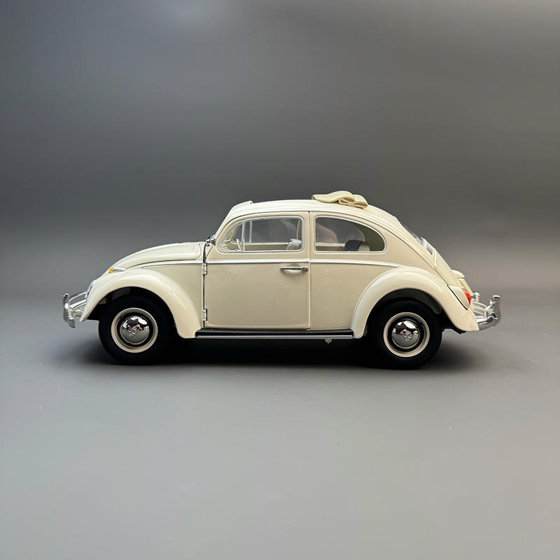 Schuco 1:18 1963 Volkswagen Beetle Diecast Model