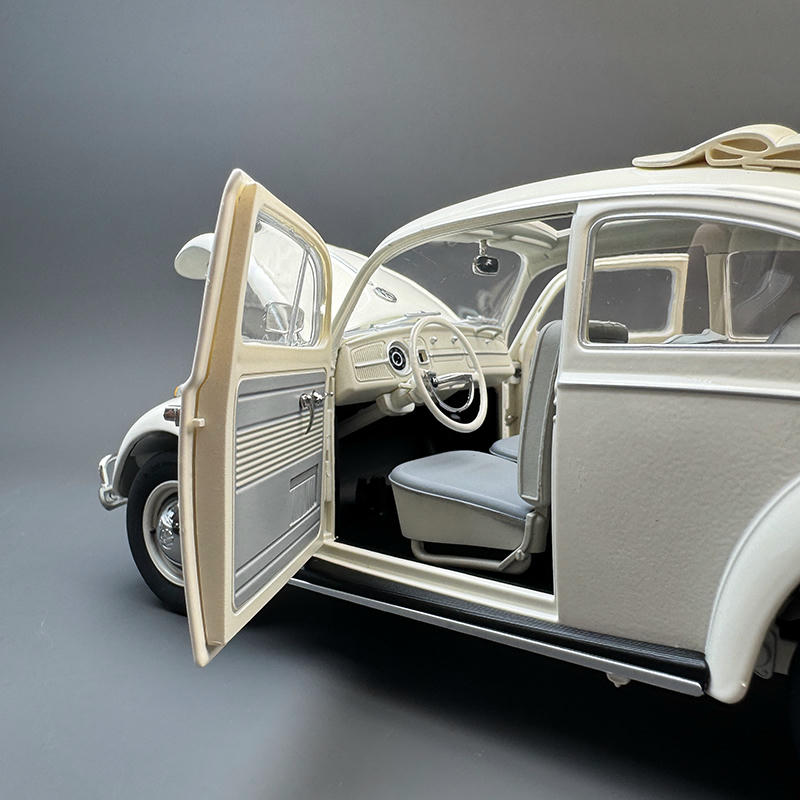 Schuco 1:18 1963 Volkswagen Beetle Diecast Model