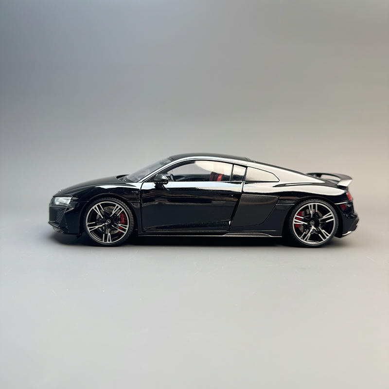 Kengfai 1:18 Audi R8 Diecast Model — Black – YX car model