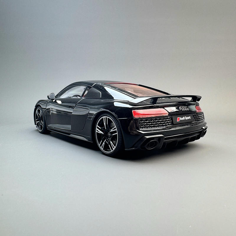 Kengfai 1:18 Audi R8 Diecast Model — Black