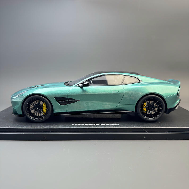 GT Spirit 1:18 Aston Martin Vanquish 2024 Resin Model – GT551