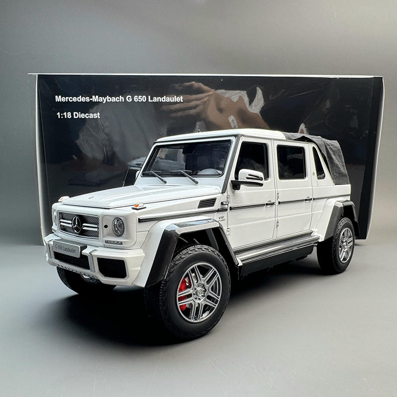 Almost Real 1:18 Mercedes-Maybach G650 Landaulet 2017 Diecast Model