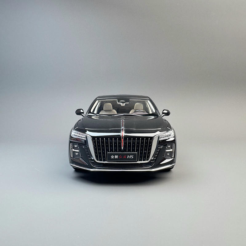 Century Dragon 1:18 Hongqi H5 Diecast Model