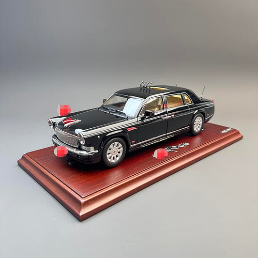 Century Dragon 1:24 Hongqi Diecast Model Car