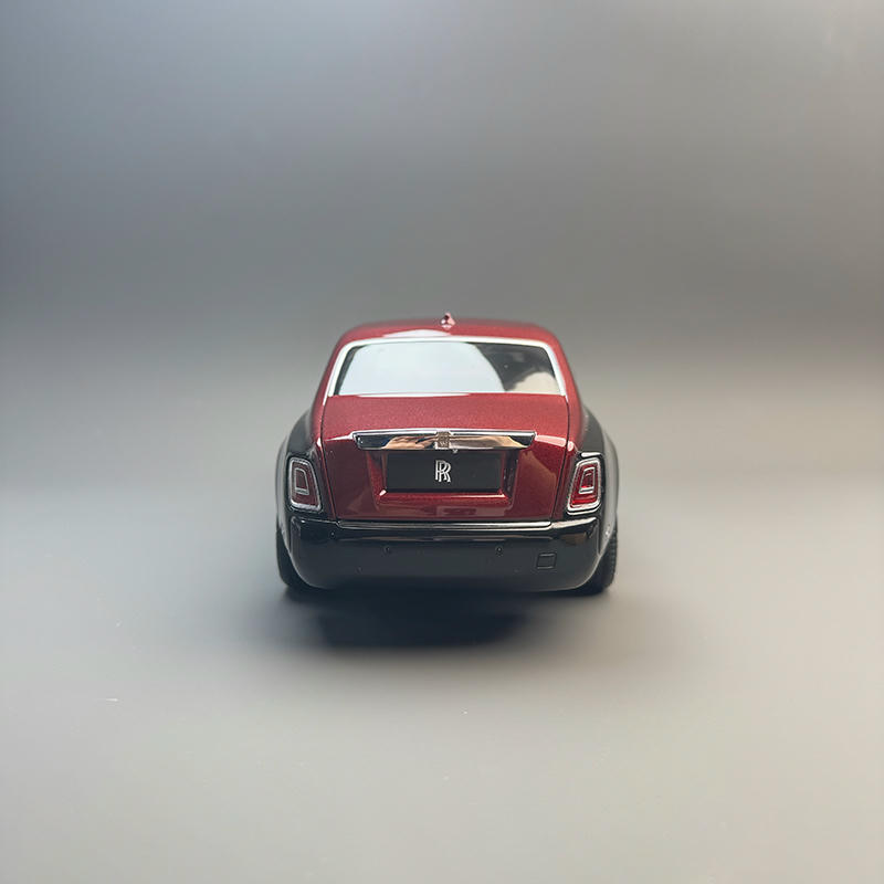 OEM 1:18 Rolls-Royce Phantom VIII Diecast Openning Model