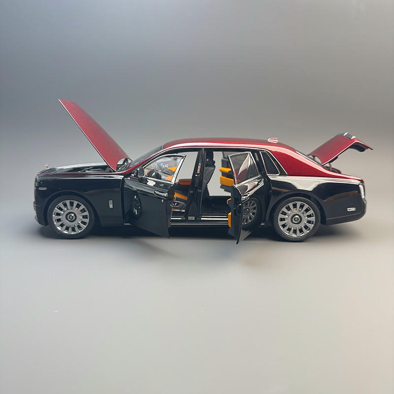 OEM 1:18 Rolls-Royce Phantom VIII Diecast Openning Model