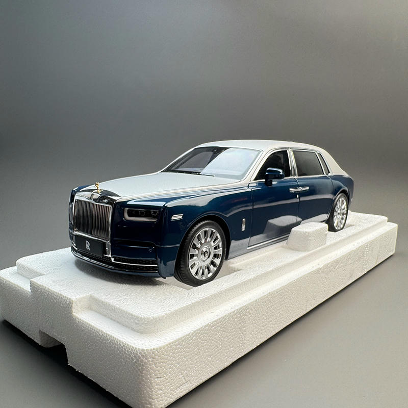 OEM 1:18 Rolls-Royce Phantom VIII Diecast Openning Model