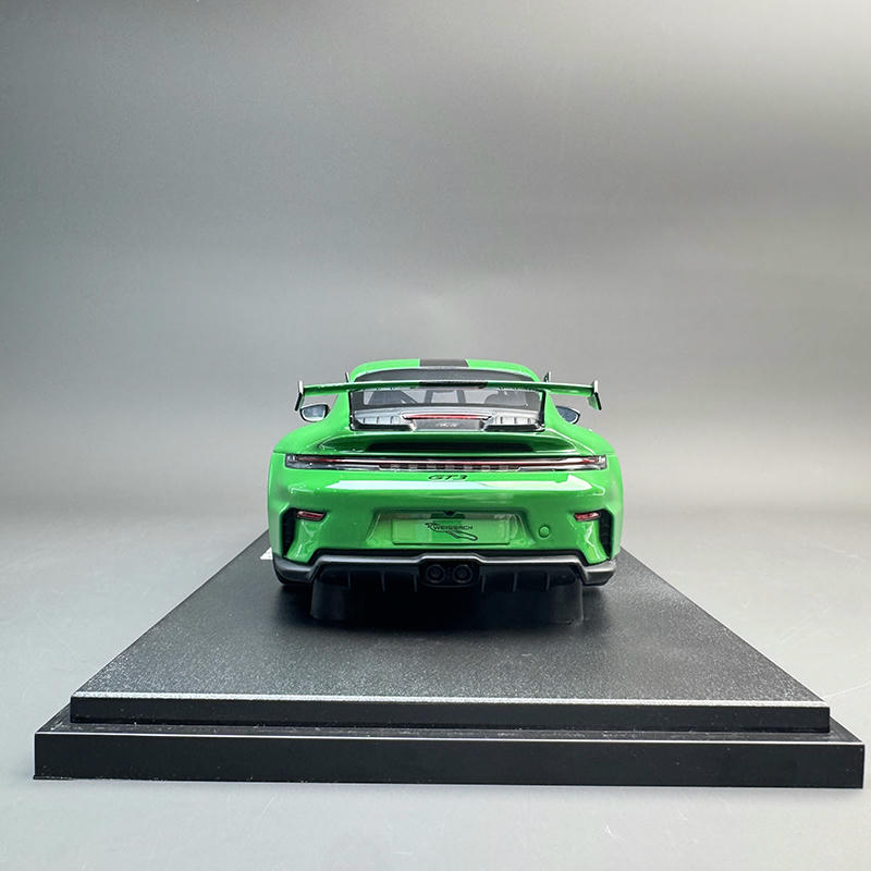 GT Spirit 1:18 Porsche 911 (992.2) GT3 WP 2025 Resin Model