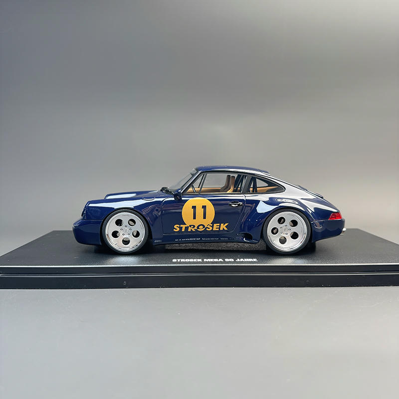 GT Spirit 1:18 Porsche STROSEK MEGA 30 Resin Model