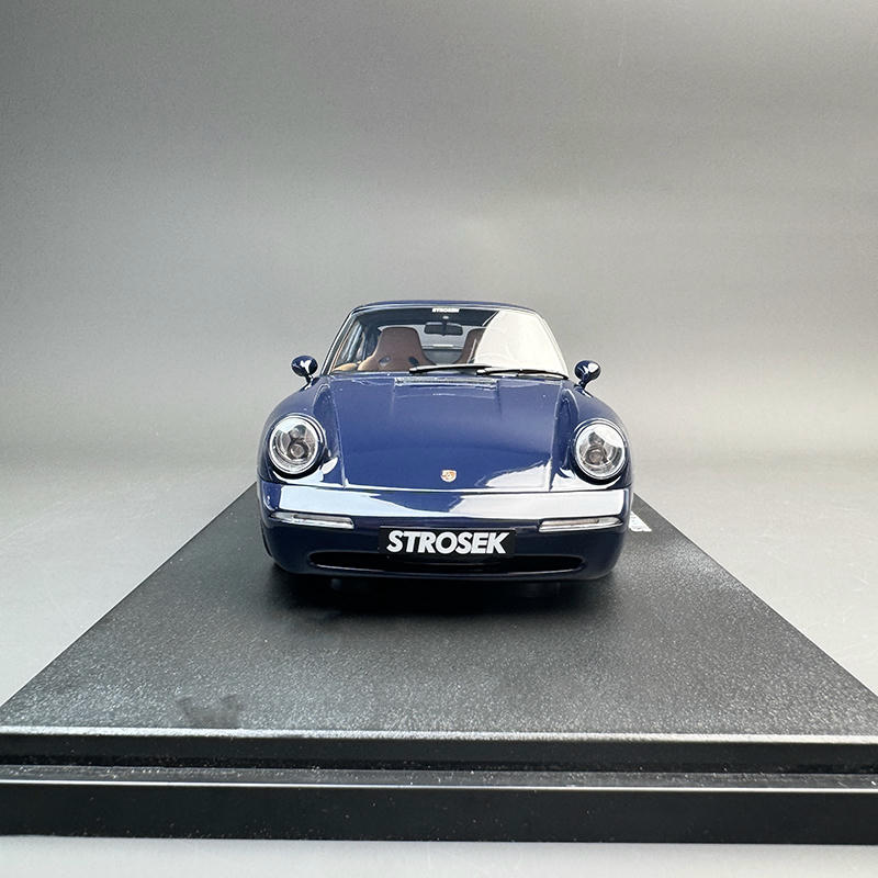 GT Spirit 1:18 Porsche STROSEK MEGA 30 Resin Model