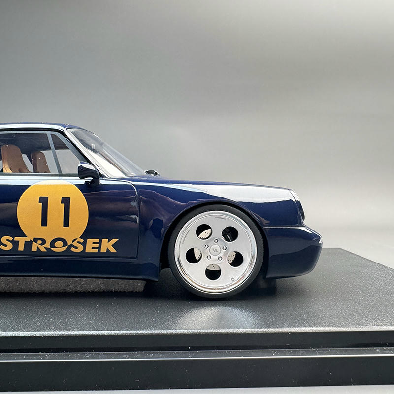 GT Spirit 1:18 Porsche STROSEK MEGA 30 Resin Model