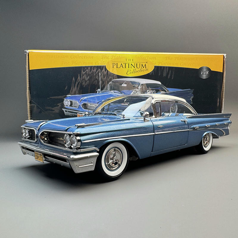 SunStar 1:18 1959 Pontiac Bonneville Platinum Edition Diecast