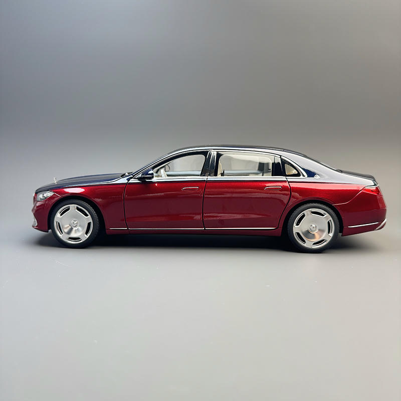 Norev Mercedes-Maybach S 680 4MATIC 2021 1:18 Diecast Model Car