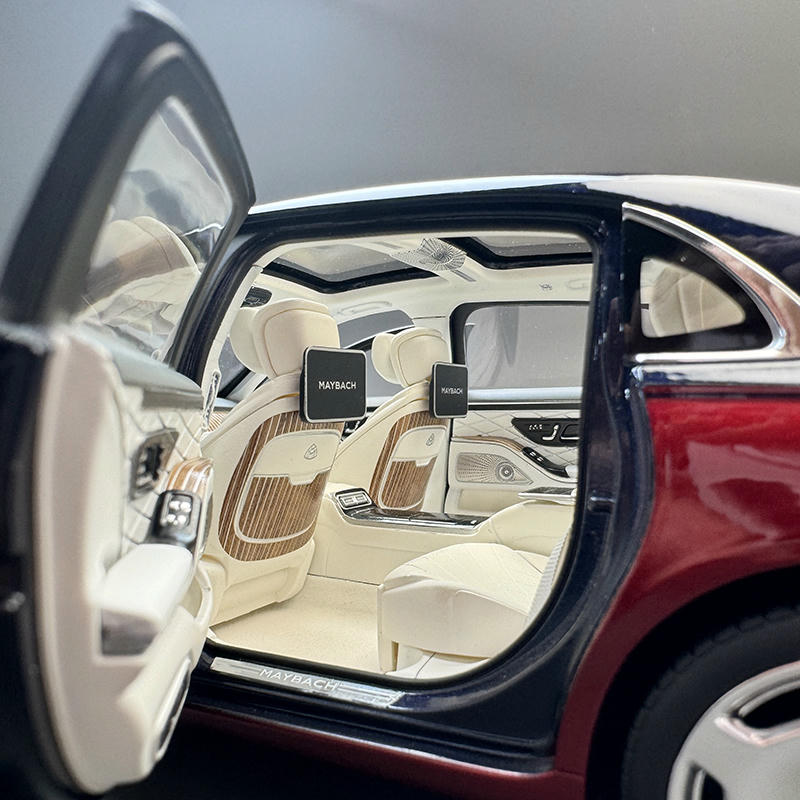 Norev Mercedes-Maybach S 680 4MATIC 2021 1:18 Diecast Model Car
