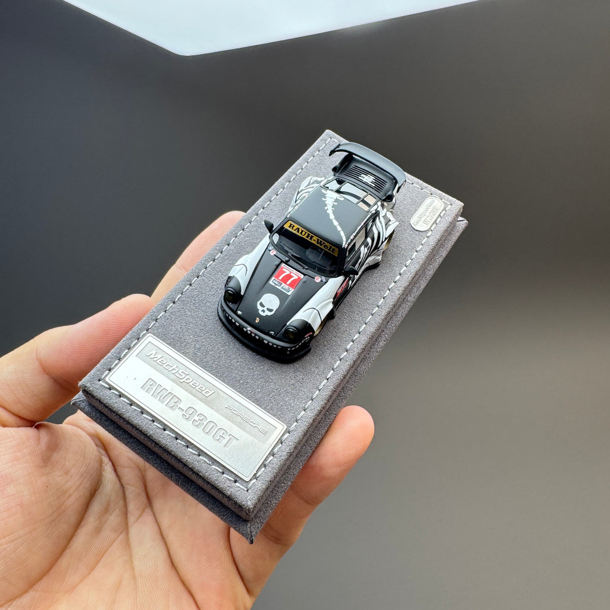 Mechspeed 1:64 Porsche 911 (930) RWB GT Resin Model – Skeleton Dragon Edition