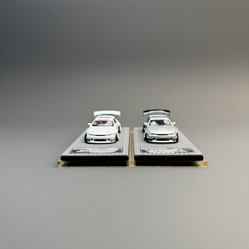 Mortal Nissan S14 V1 CAMBERGANG 1.0 1:64 Diecast Model Car