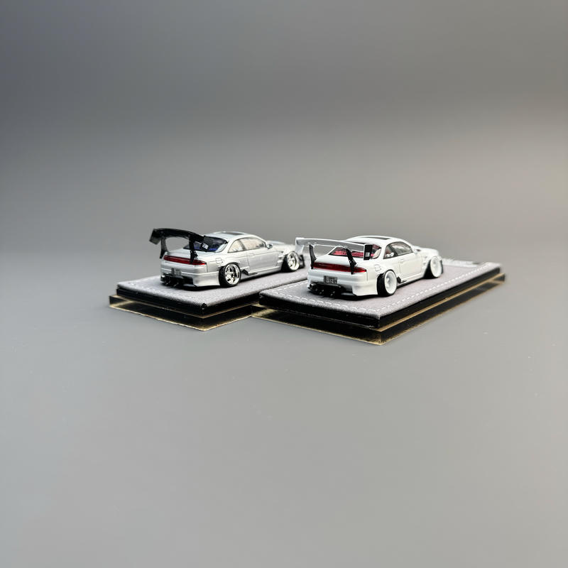 Mortal Nissan S14 V1 CAMBERGANG 1.0 1:64 Diecast Model Car