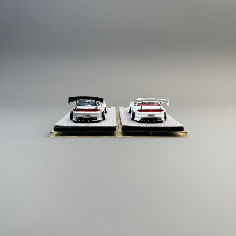 Mortal Nissan S14 V1 CAMBERGANG 1.0 1:64 Diecast Model Car