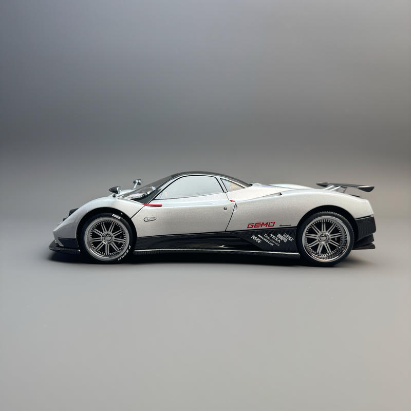Almost Real Pagani Zonda F 2005 1:18 Diecast Model Car – Silver