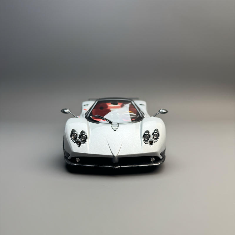 Almost Real Pagani Zonda F 2005 1:18 Diecast Model Car – Silver