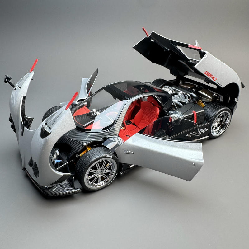Almost Real Pagani Zonda F 2005 1:18 Diecast Model Car – Silver