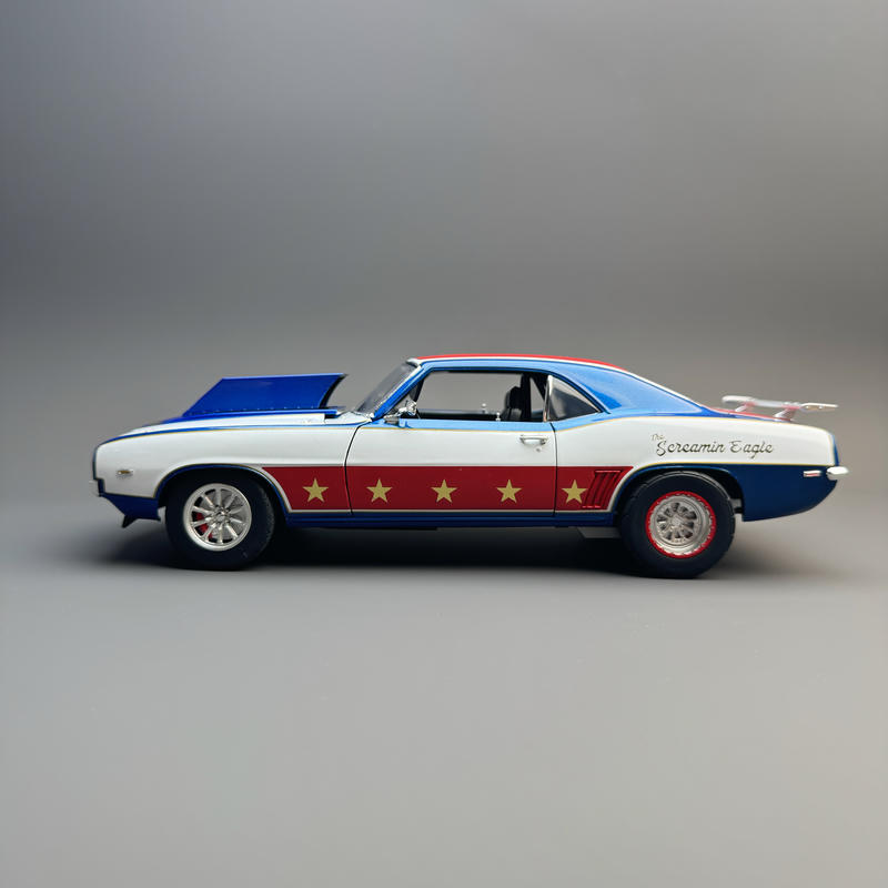 ACME Chevrolet Camaro ZL-1 Drag Outlaws 1969 1:18 Diecast Model Car