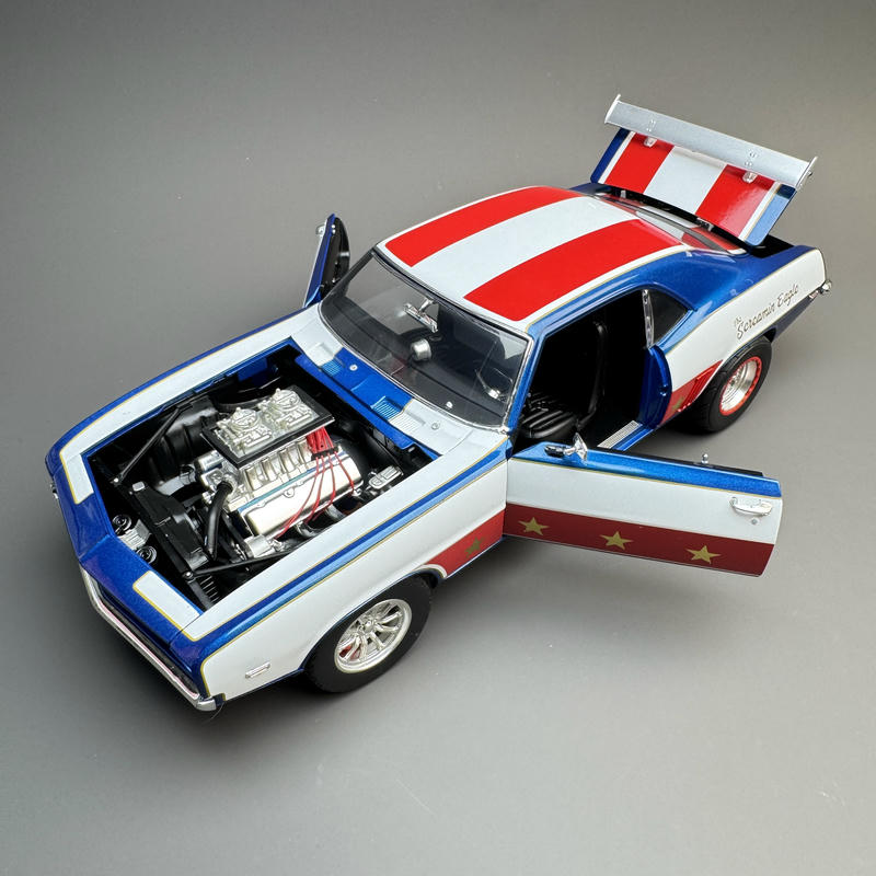ACME Chevrolet Camaro ZL-1 Drag Outlaws 1969 1:18 Diecast Model Car
