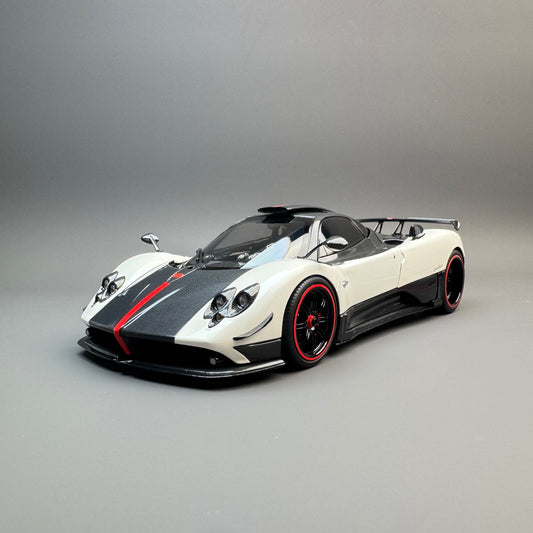 Almost Real 1:18 Pagani Zonda Cinque 2009 Special Edition Diecast Model Car – Red Badge, Fully Opening
