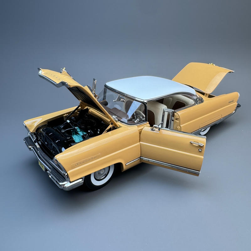 Sun Star Lincoln Premiere 1956 1:18 Diecast Model Car – Desert Buff
