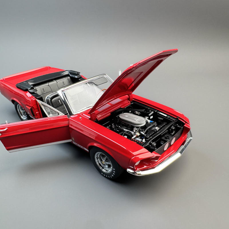 ACME 1967 Shelby GT500 Convertible 1:18 Diecast Model Car – Red