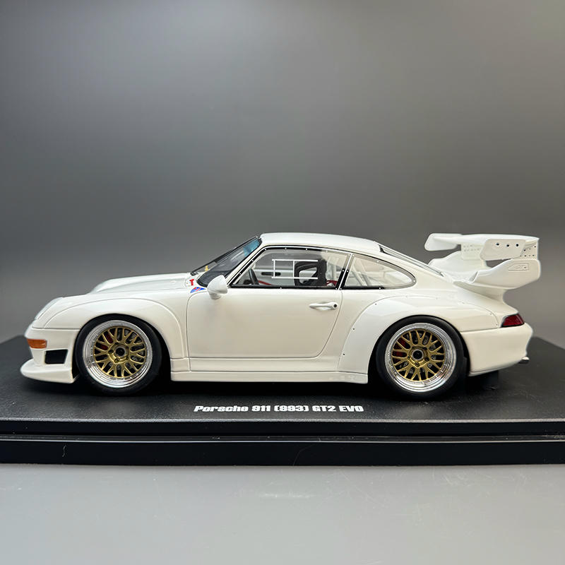 GT Spirit 1:18 Porsche RWB 911 (993) GT2 EVO Resin Model — GT532